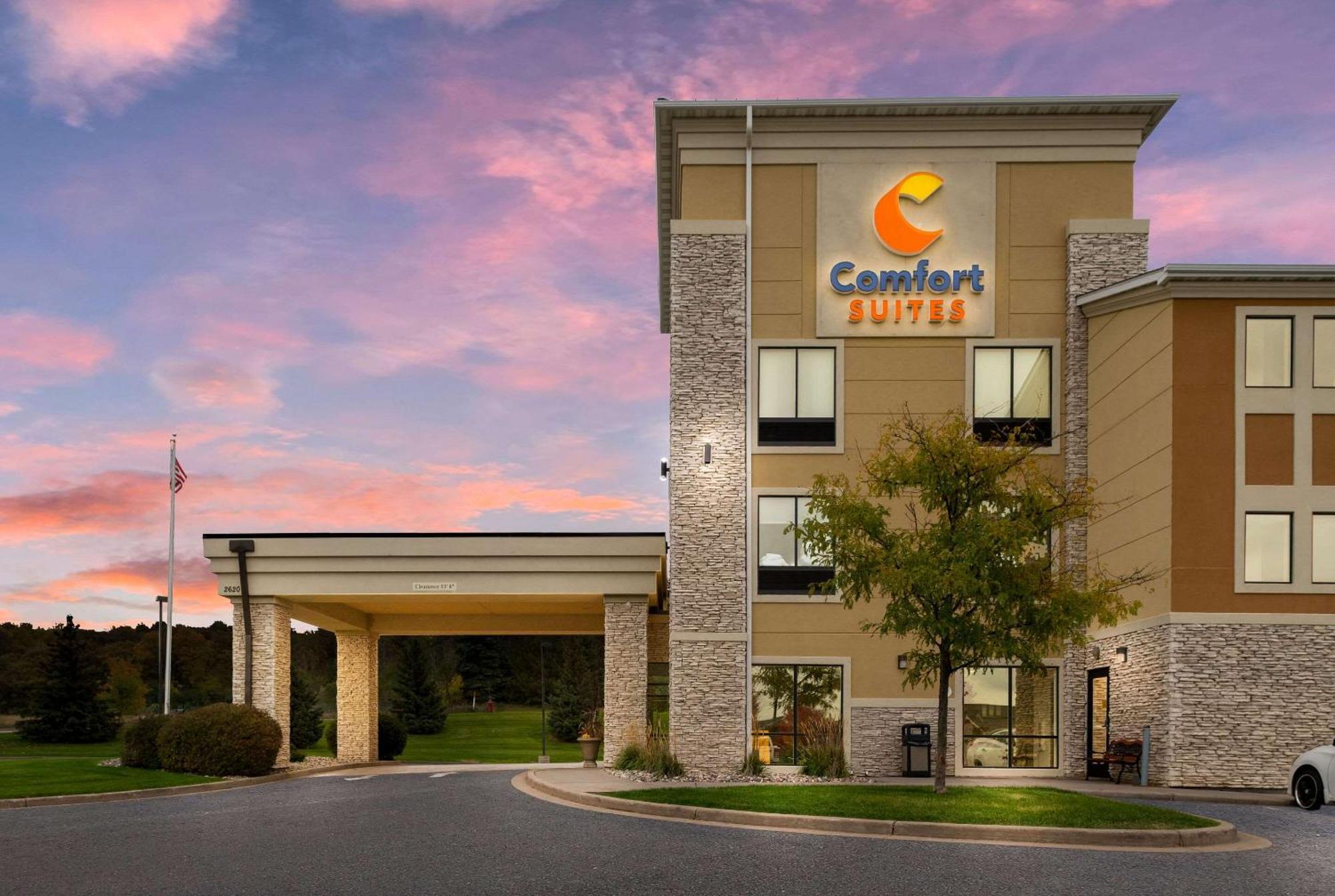 Comfort Suites Hudson I-94 Eksteriør billede