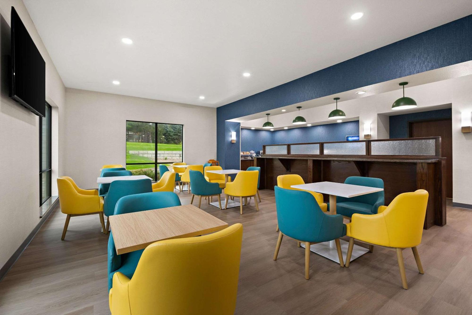 Comfort Suites Hudson I-94 Eksteriør billede